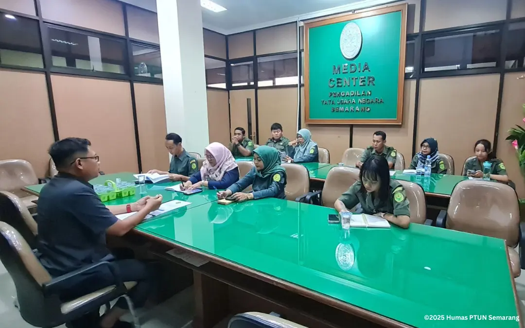 Rapat Kesekretariatan PTUN Semarang