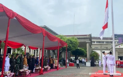 Upacara Hari Pahlawan di Balai Kota Semarang