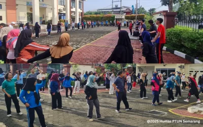 Senam Bersama Keluarga Besar PTUN Semarang